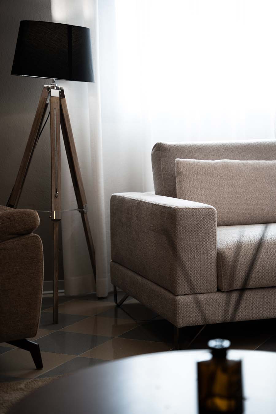 Lift-Outlet-Divani-Padova (5)