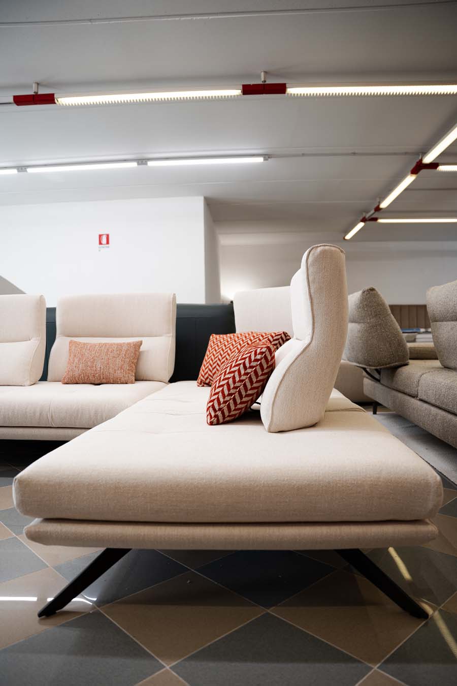 Ballaro-Plus-Outlet-Divani-Padova (8)